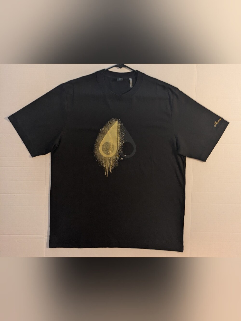 Moose Knuckles Black T-Shirt w/ Yellow Graphic- M (NWOT)